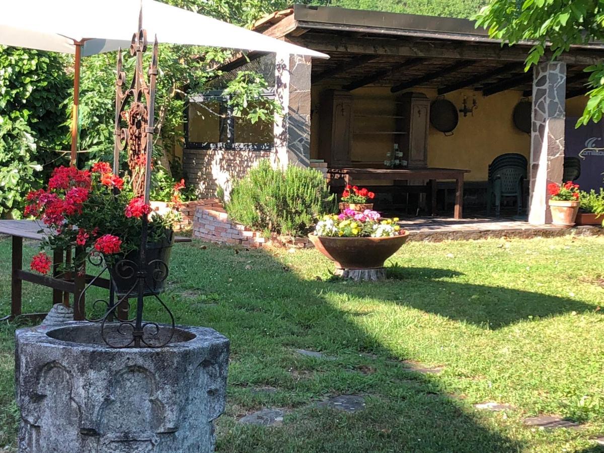 Podere La Piana Фивицано Екстериор снимка